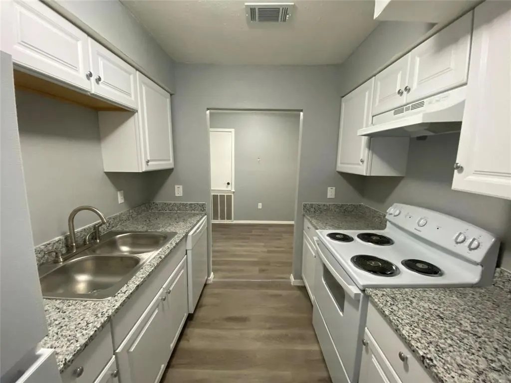 9696 Walnut Street, #1503