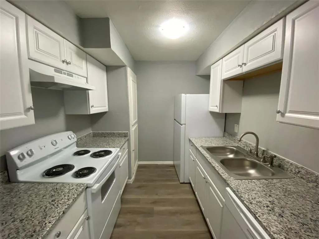 9696 Walnut Street, #1503