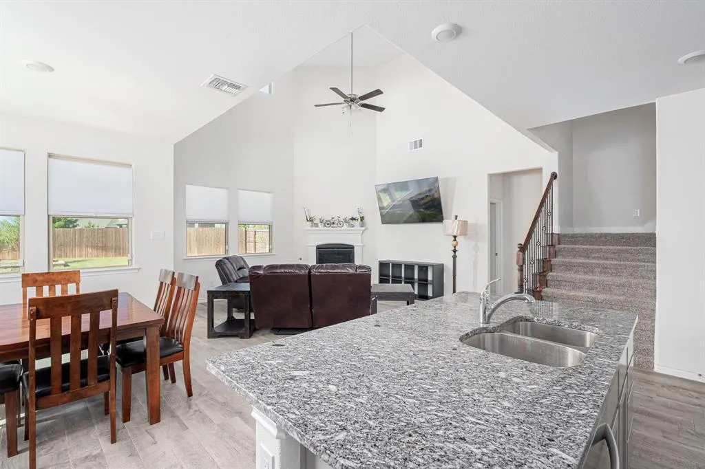 10812 Ponderosa Trail