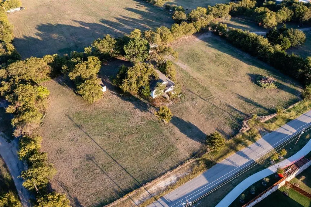 1010 Kc Robinson Lane