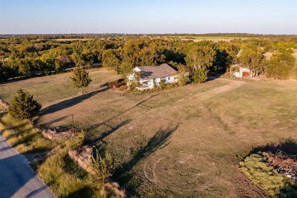 1010 Kc Robinson Lane