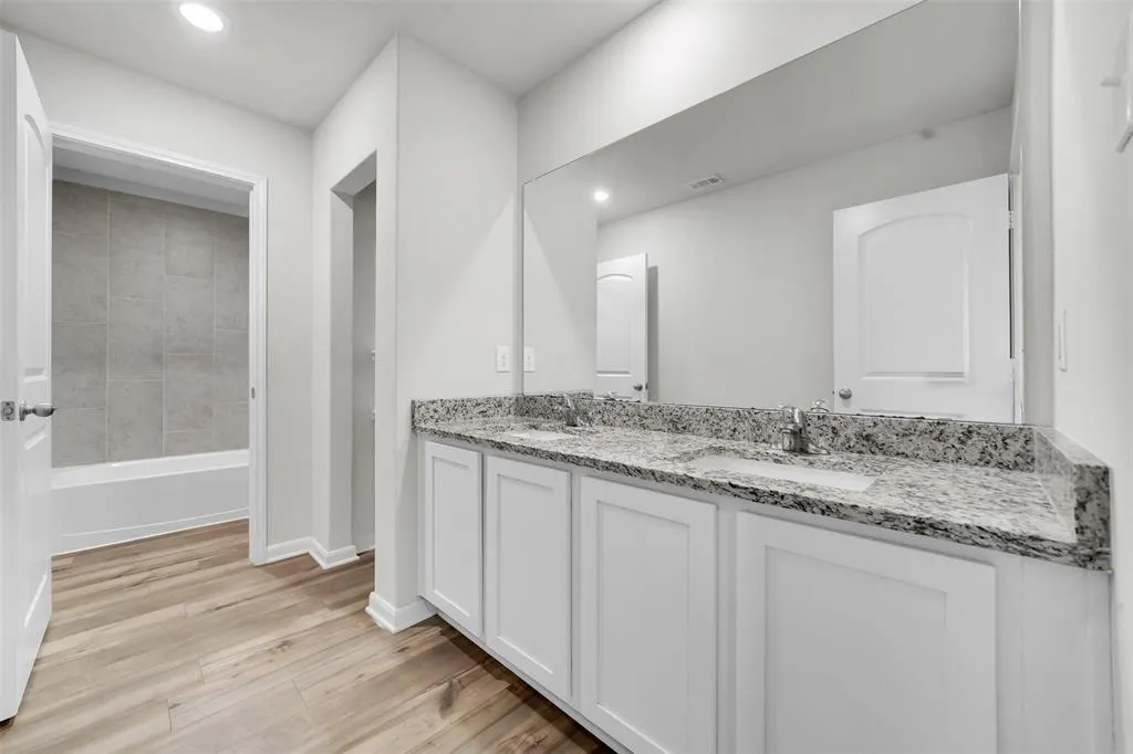 2105 Rougle Court