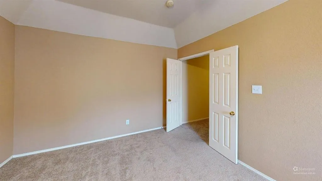 8012 Spring Peaks Drive