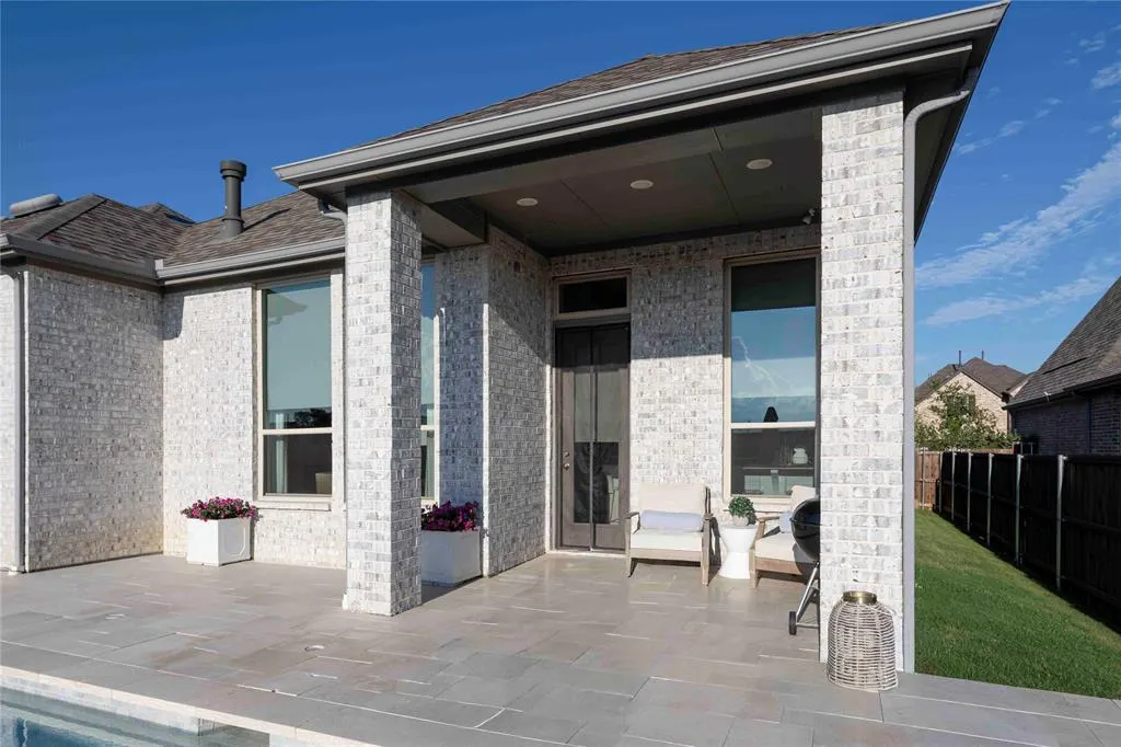 991 Gentle Knoll Lane