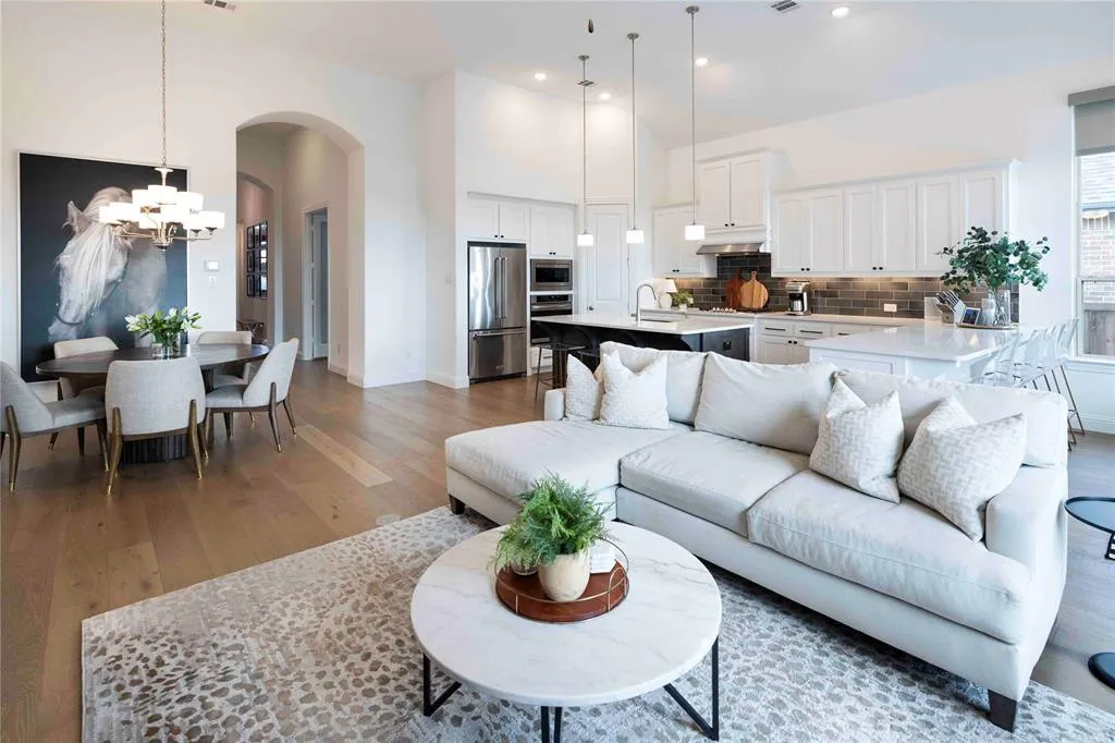 991 Gentle Knoll Lane