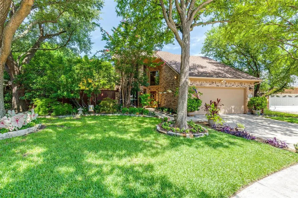 327 Kahala Drive