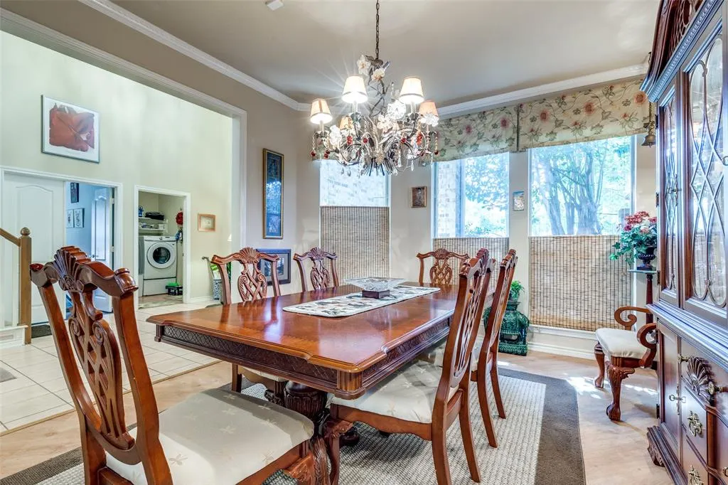 327 Kahala Drive