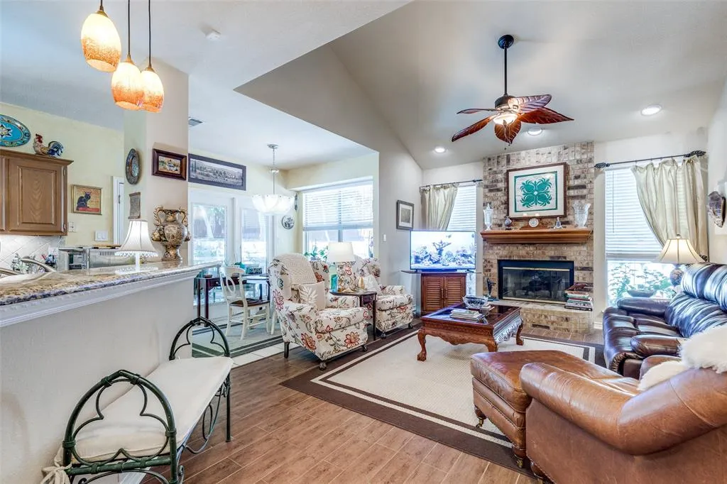 327 Kahala Drive