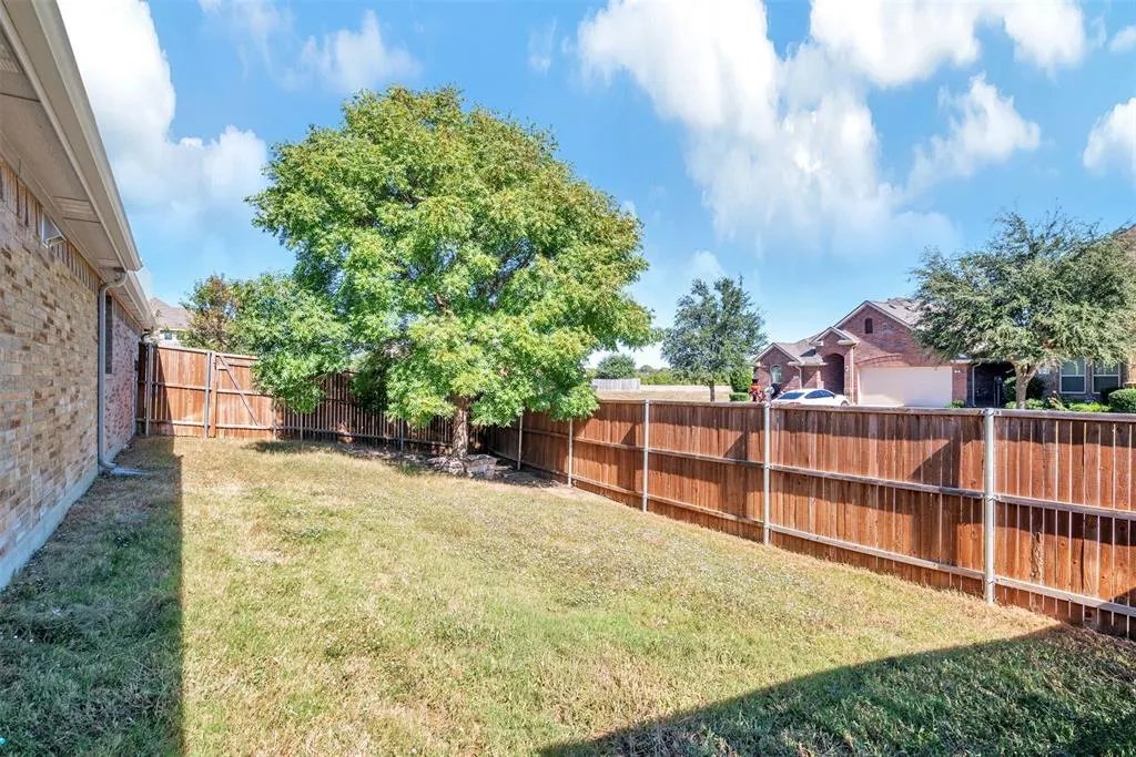 5101 Fringetree Drive