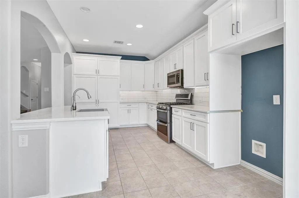 5101 Fringetree Drive