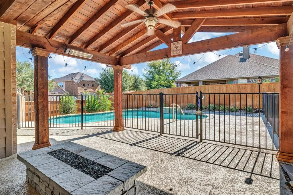 5101 Fringetree Drive