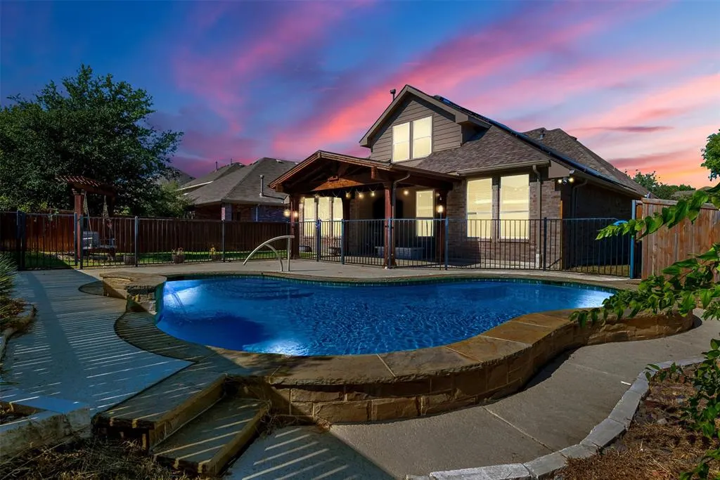 5101 Fringetree Drive