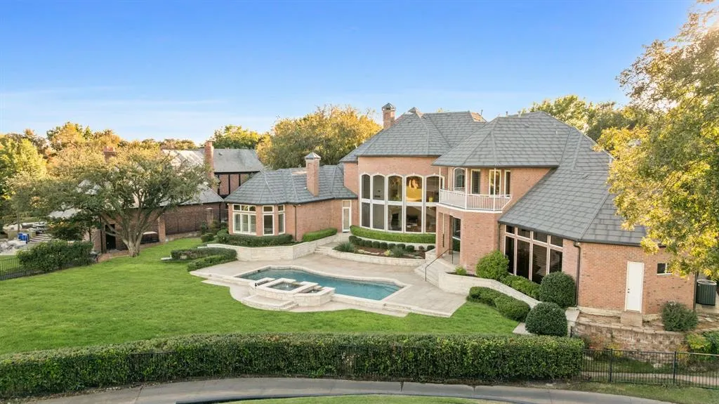 5501 Saint Andrews Court