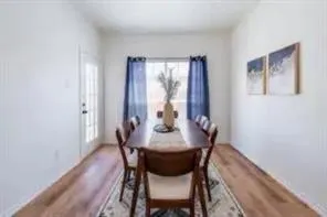 8598 Hawthorne Street