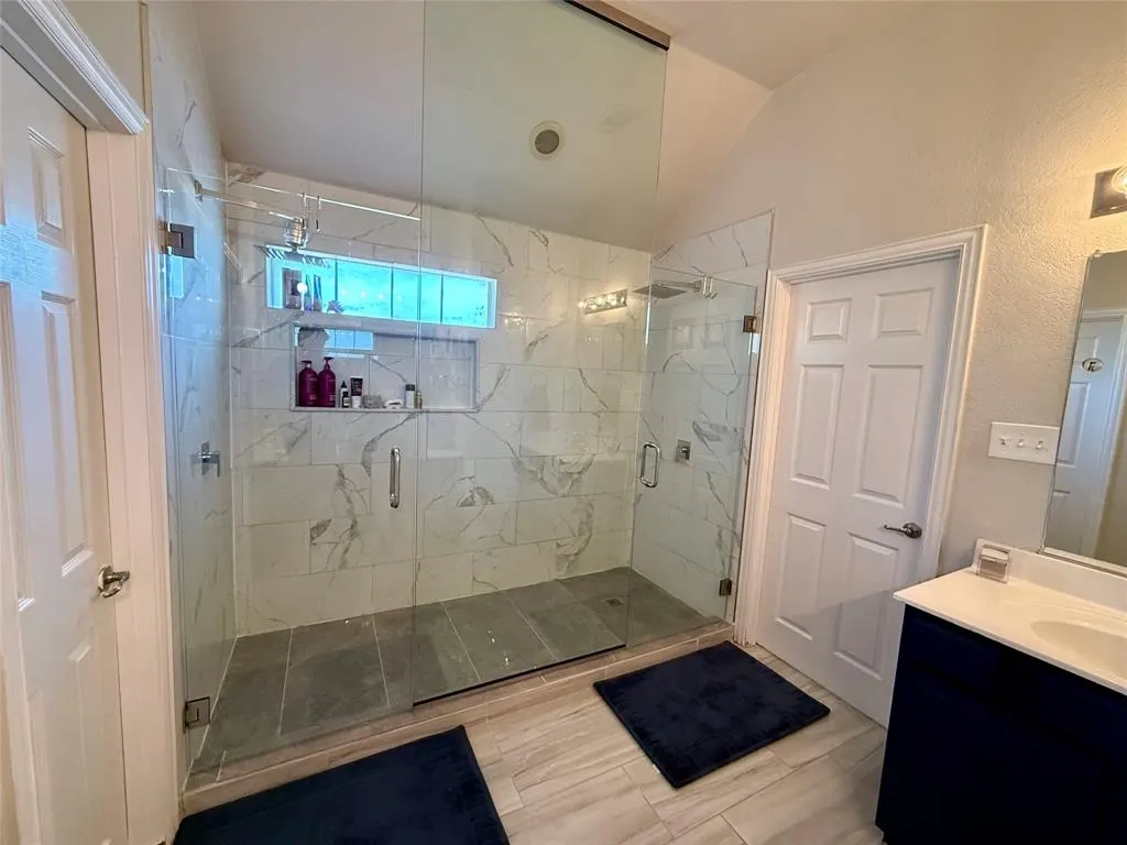 6005 Blue Spruce Lane