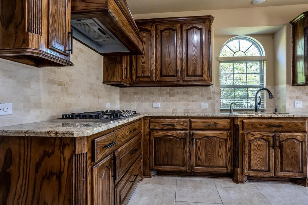 13712 Vallanca Court