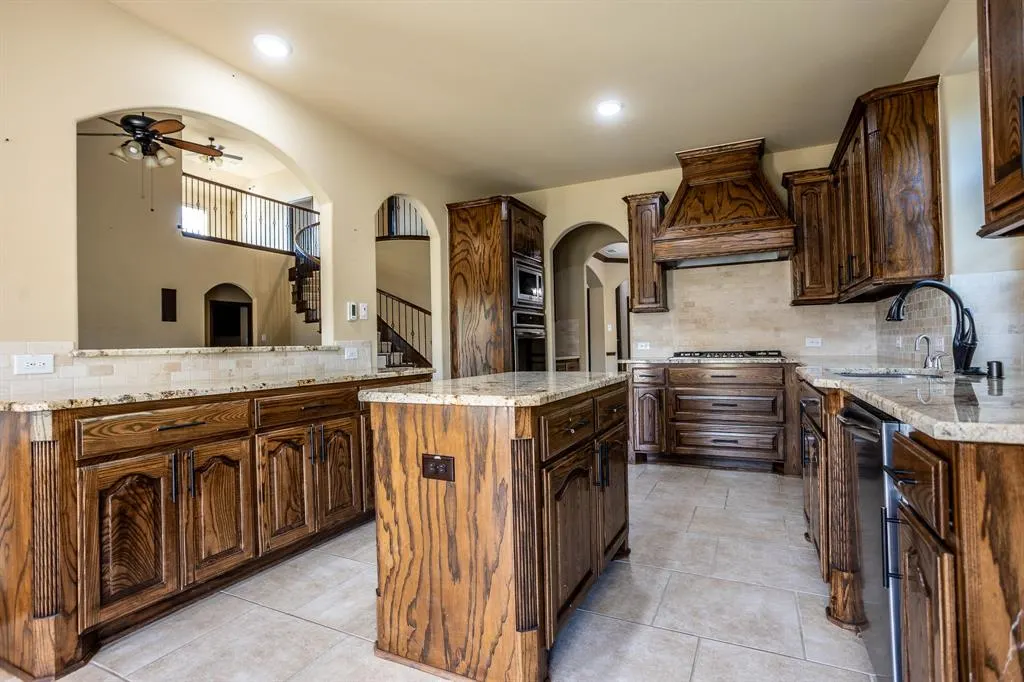 13712 Vallanca Court