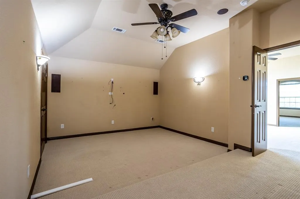 13712 Vallanca Court