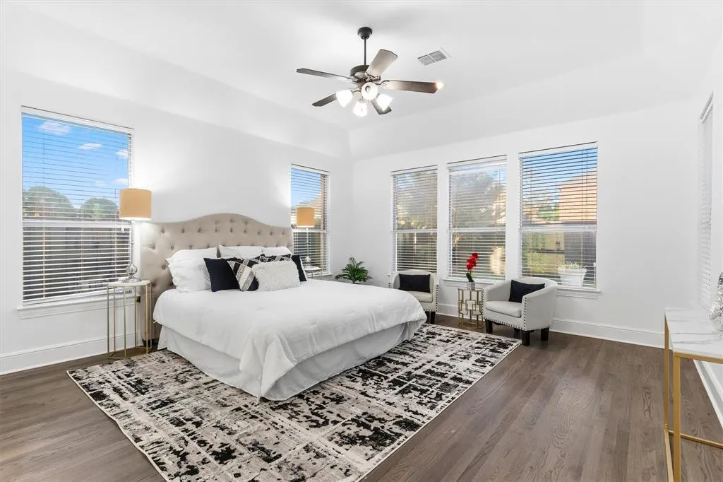 810 Summerfield