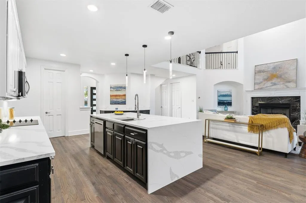 810 Summerfield
