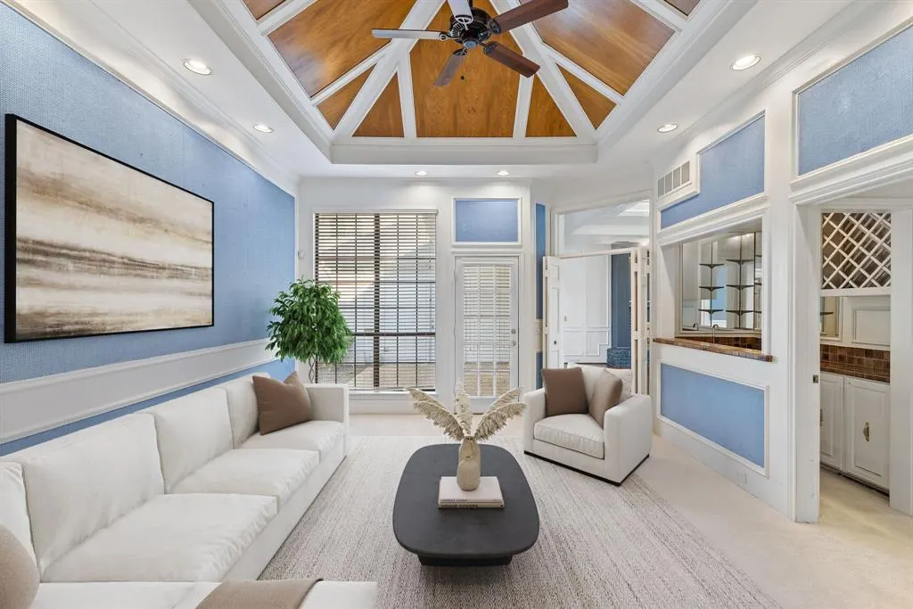 2701 Powderhorn Drive