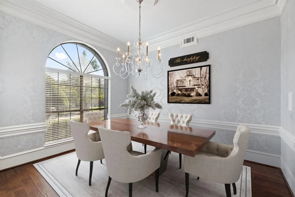 2701 Powderhorn Drive