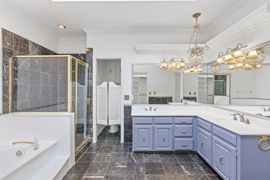 2701 Powderhorn Drive