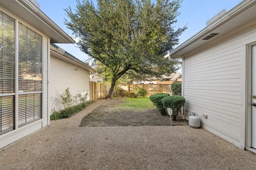 2701 Powderhorn Drive