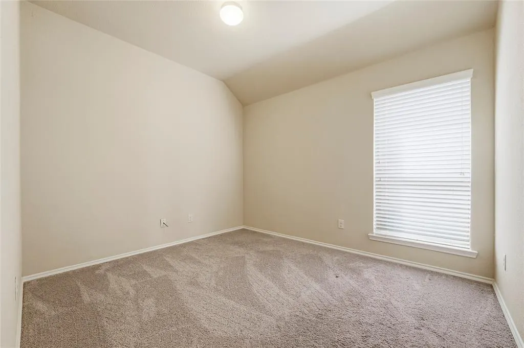 9905 Cottontail Lane