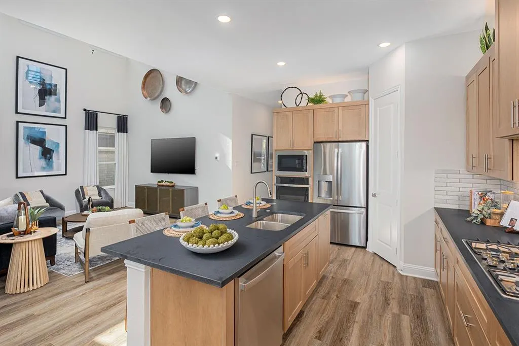 3091 Eleanor Drive