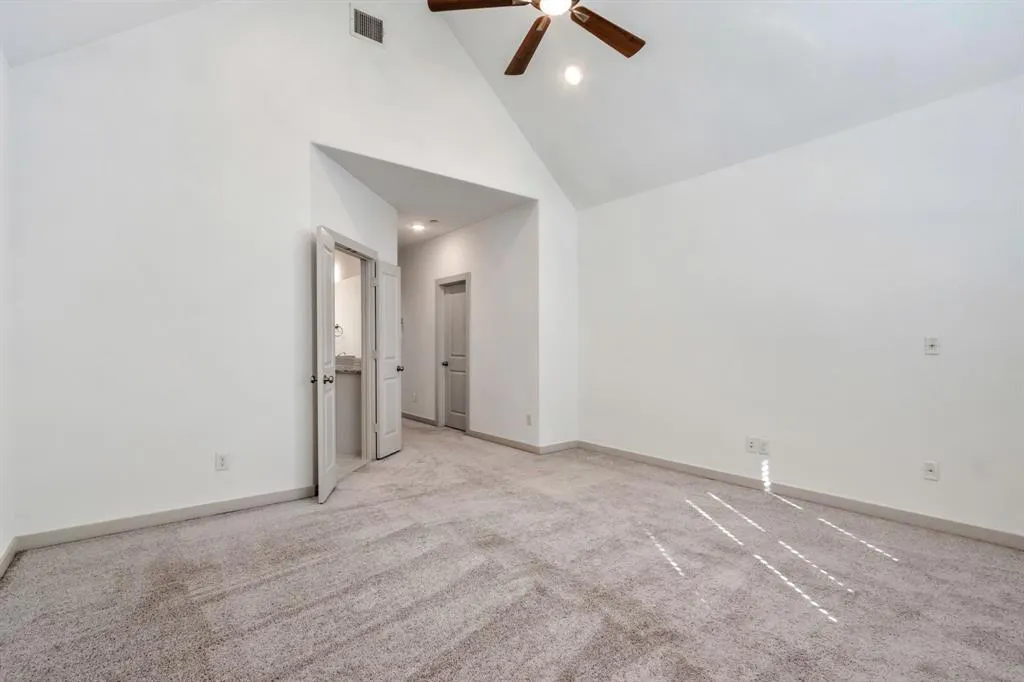 5836 Ridgeline Drive