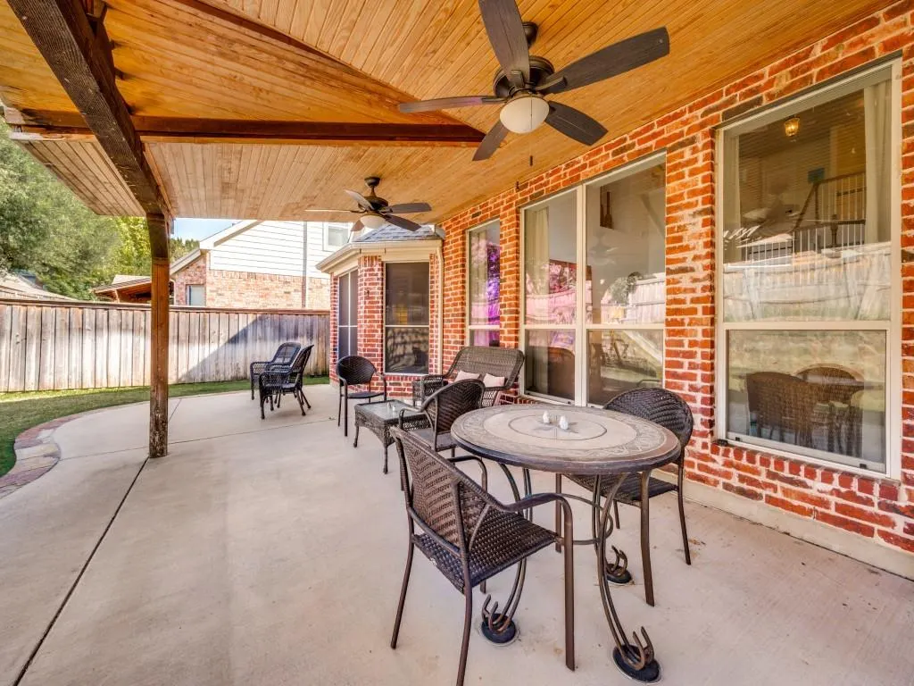 8708 Tanglewood Drive