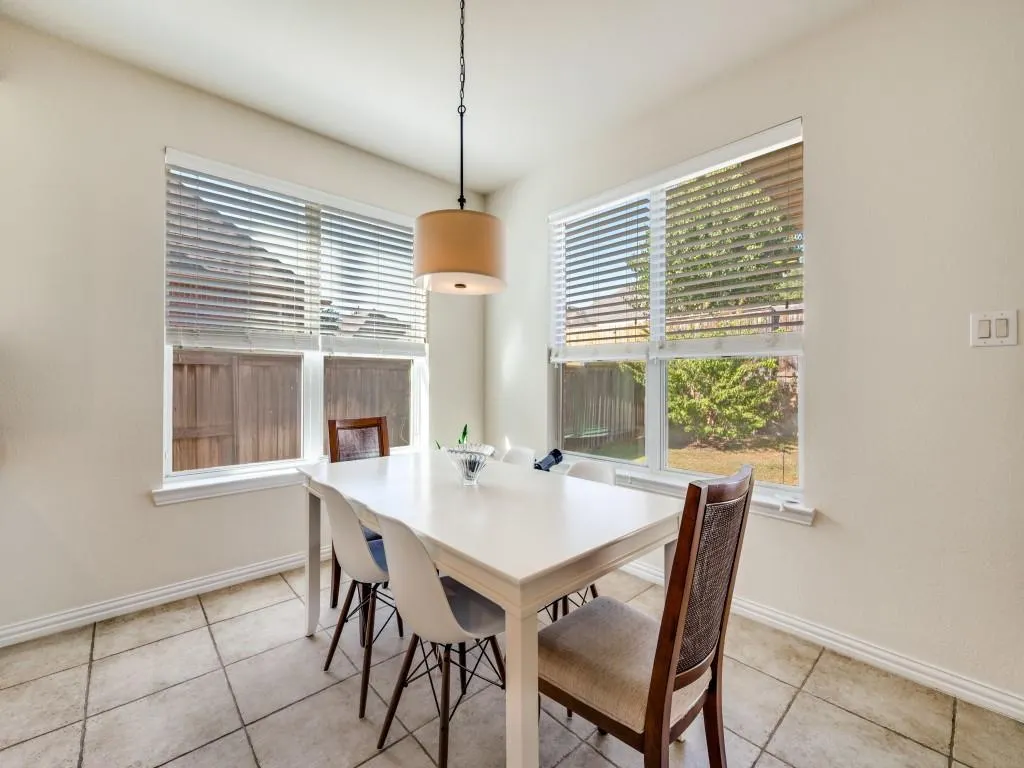 8708 Tanglewood Drive