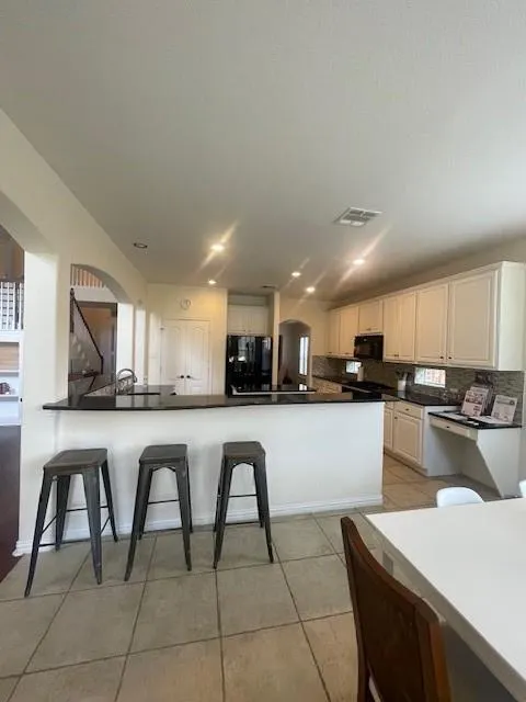 8708 Tanglewood Drive