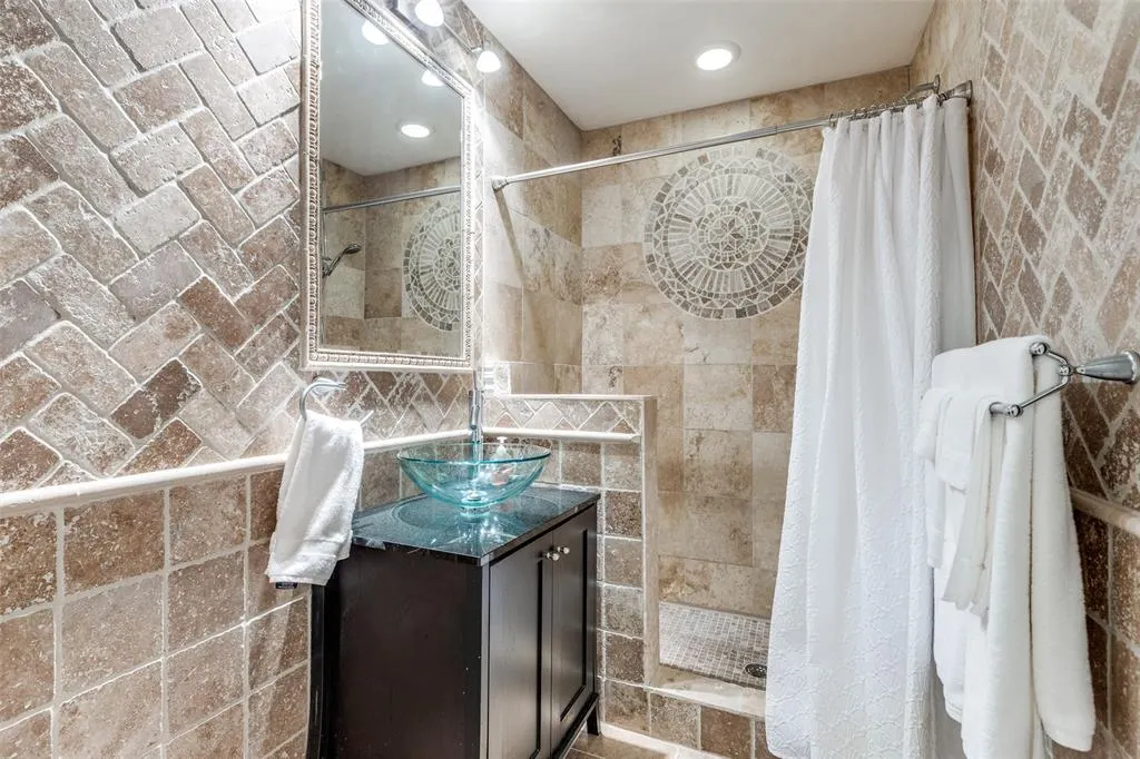 6508 McCormick Ranch Court