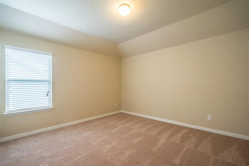 2401 Austin Lane