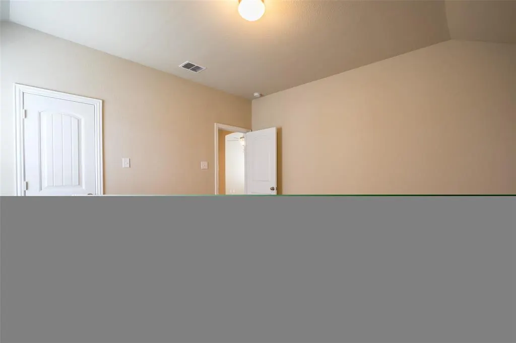 2401 Austin Lane