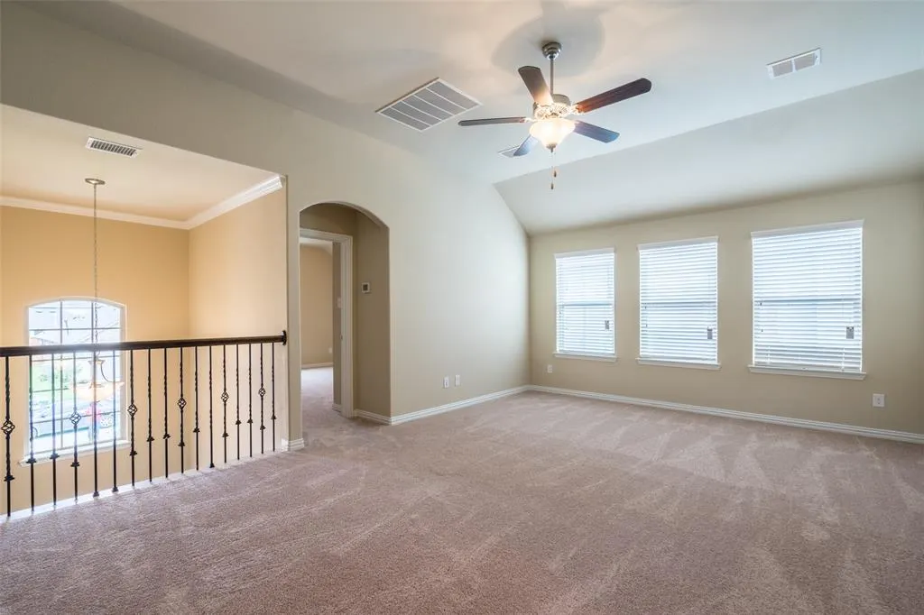 2401 Austin Lane