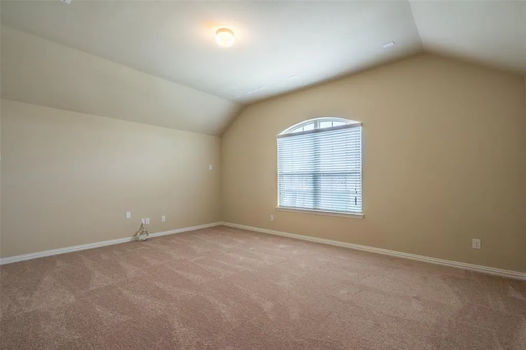 2401 Austin Lane