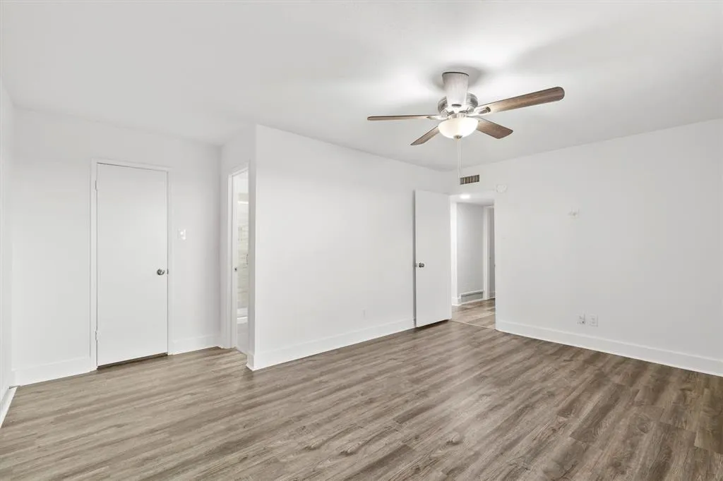 2814 Lindbergh Drive