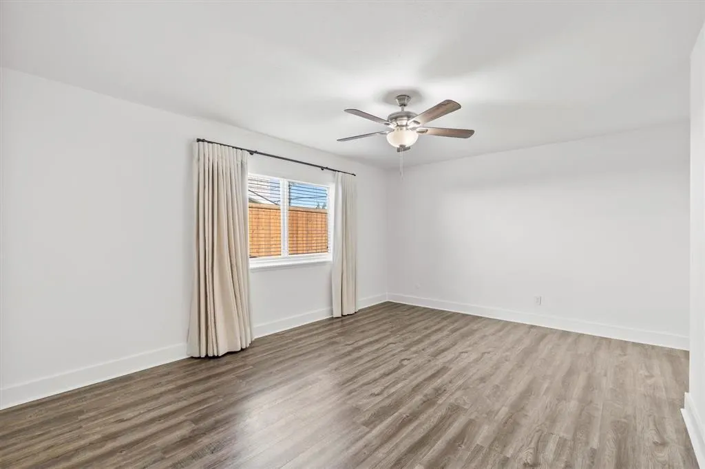 2814 Lindbergh Drive