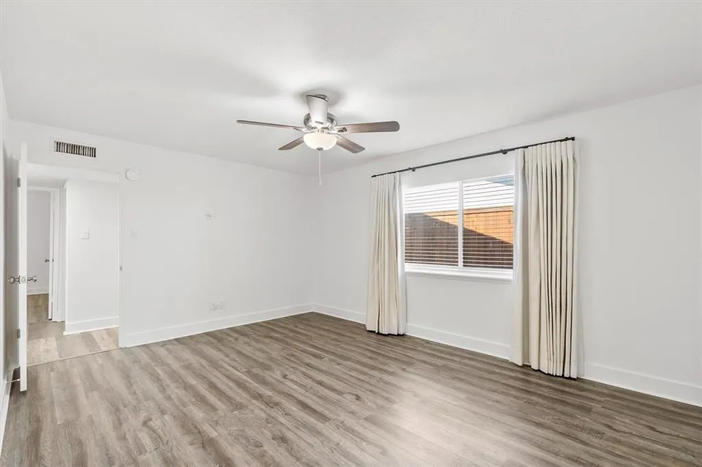 2814 Lindbergh Drive