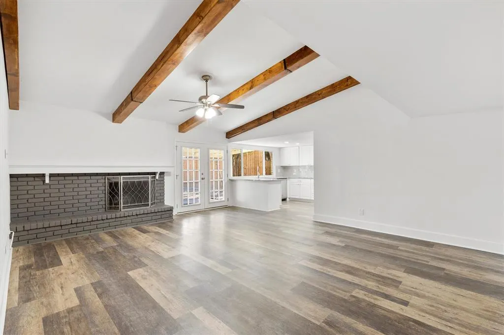 2814 Lindbergh Drive