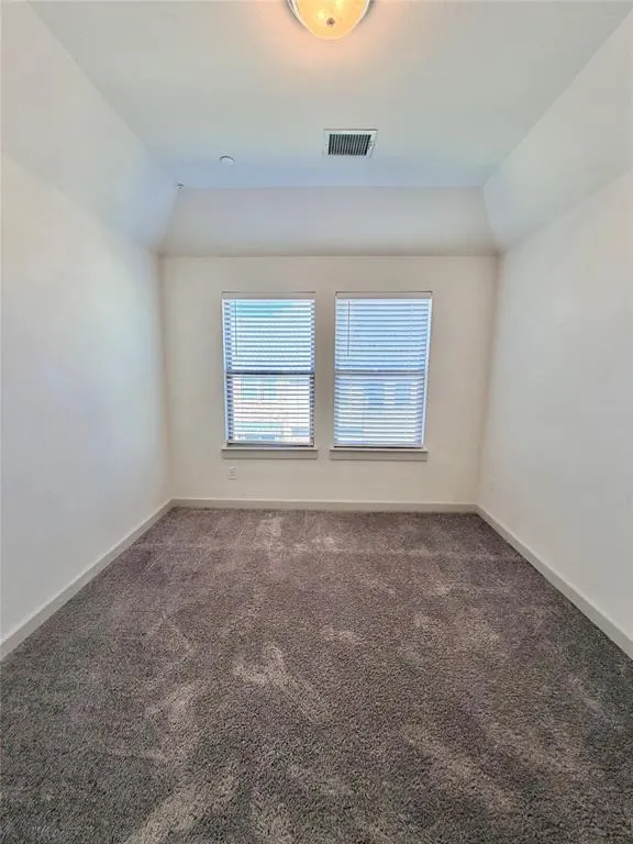 2733 Starburst Drive