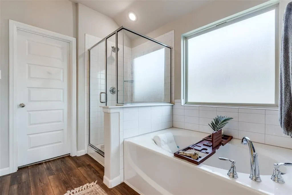 3006 Northshore Drive