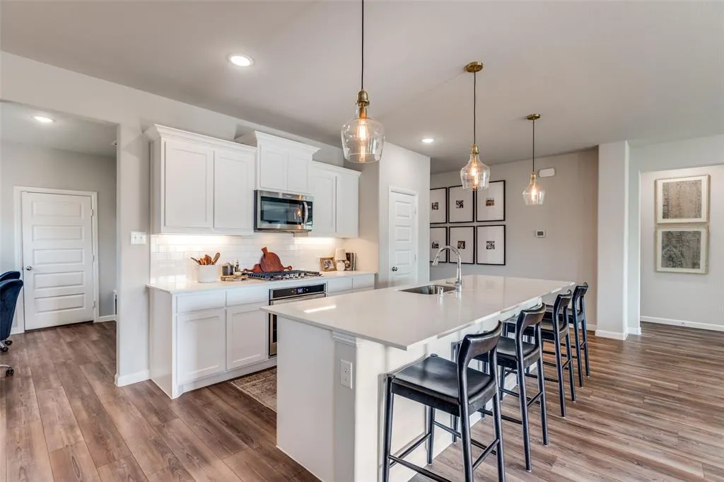 3006 Northshore Drive