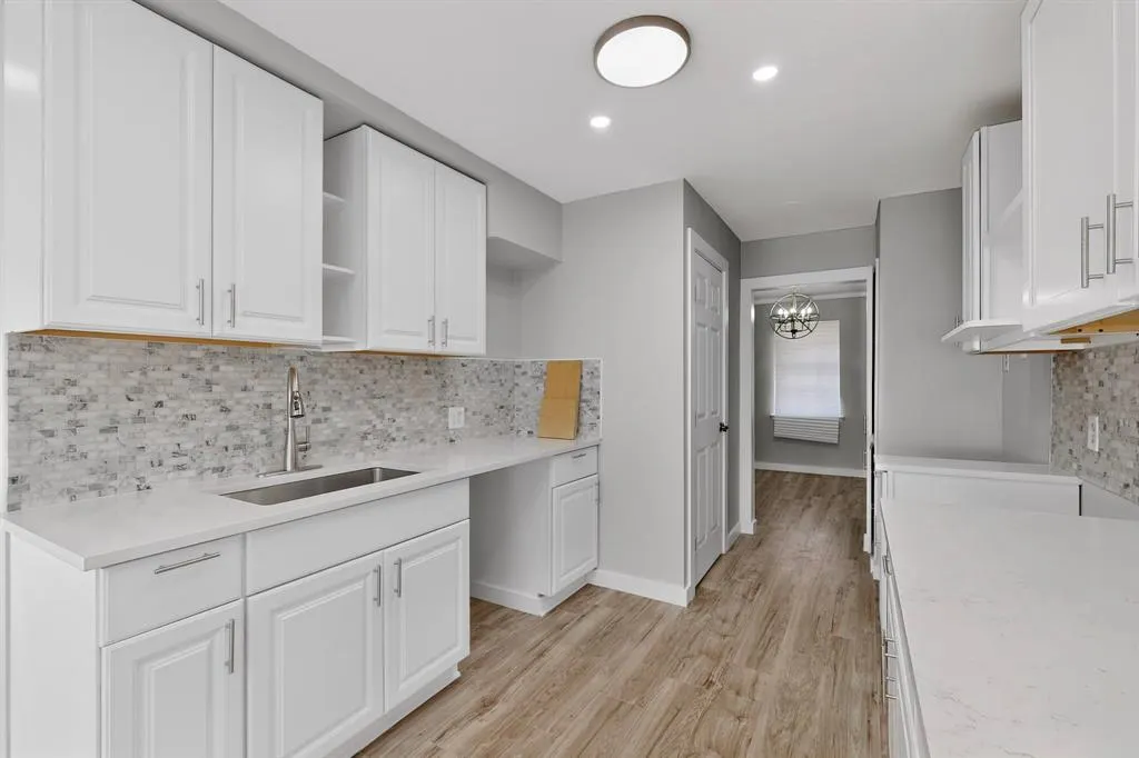 1120 Misty Glen Lane