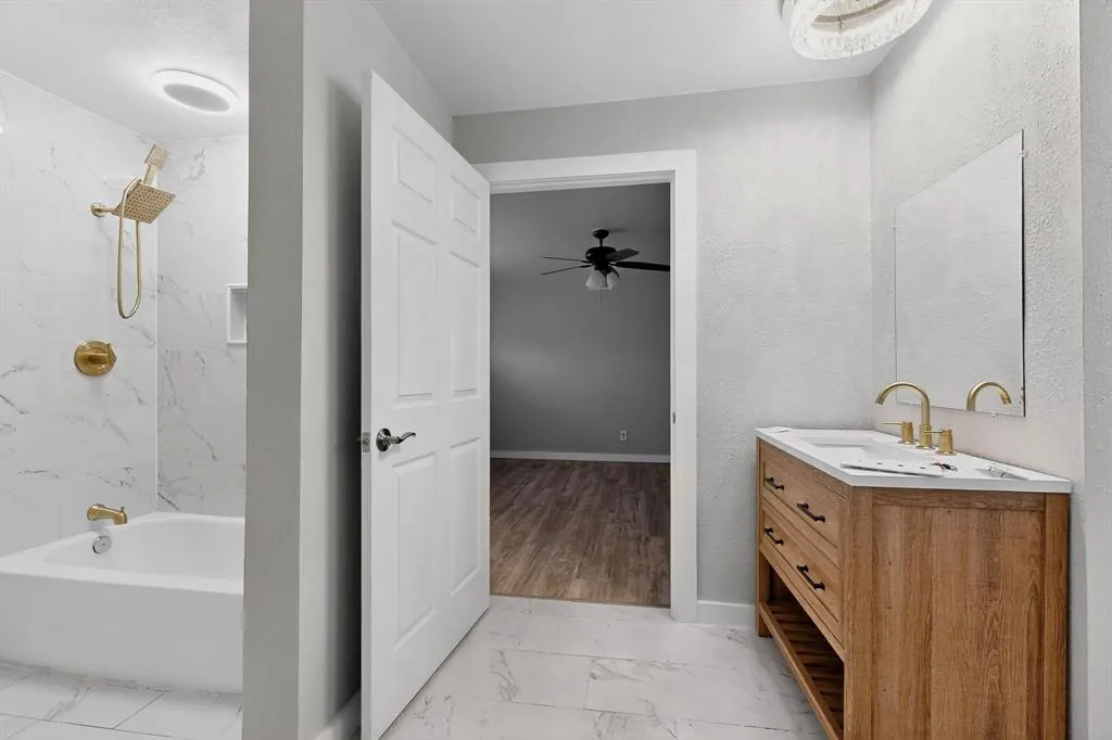 1120 Misty Glen Lane