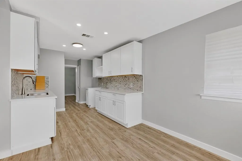 1120 Misty Glen Lane