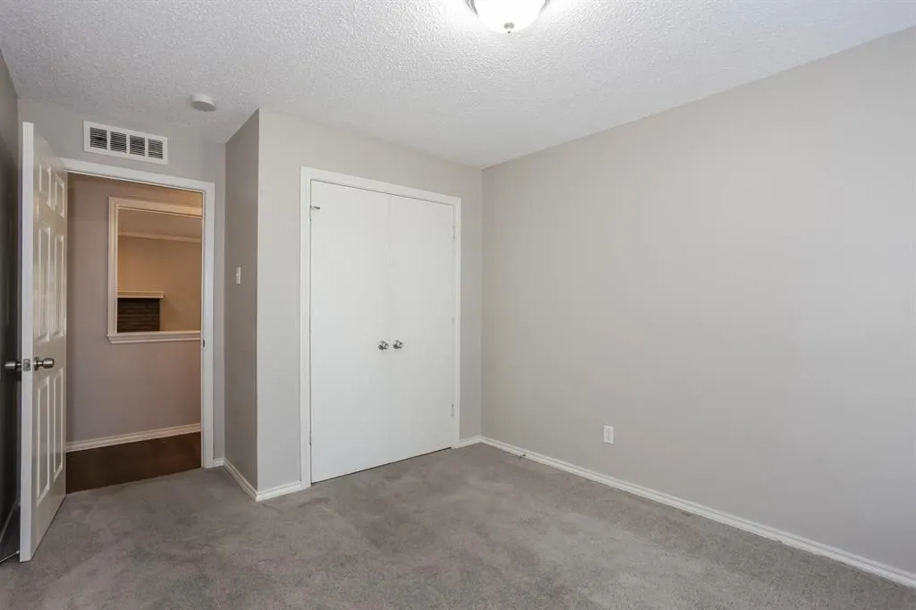7011 Pickrell Drive